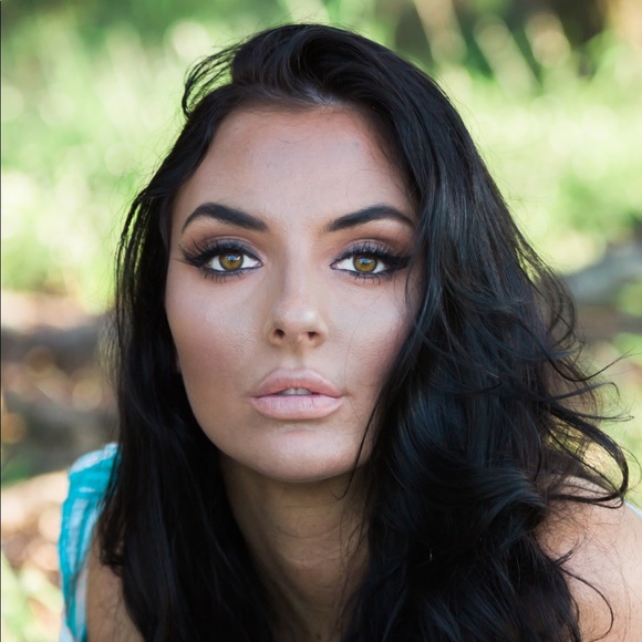 Meet your Posher, Marla - Picture 1 of 1